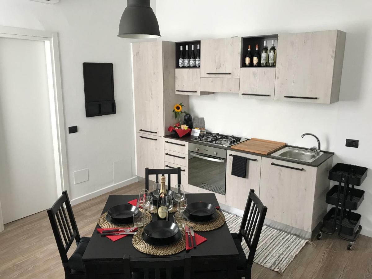 Como Holiday S.Agostino Villa Eksteriør bilde
